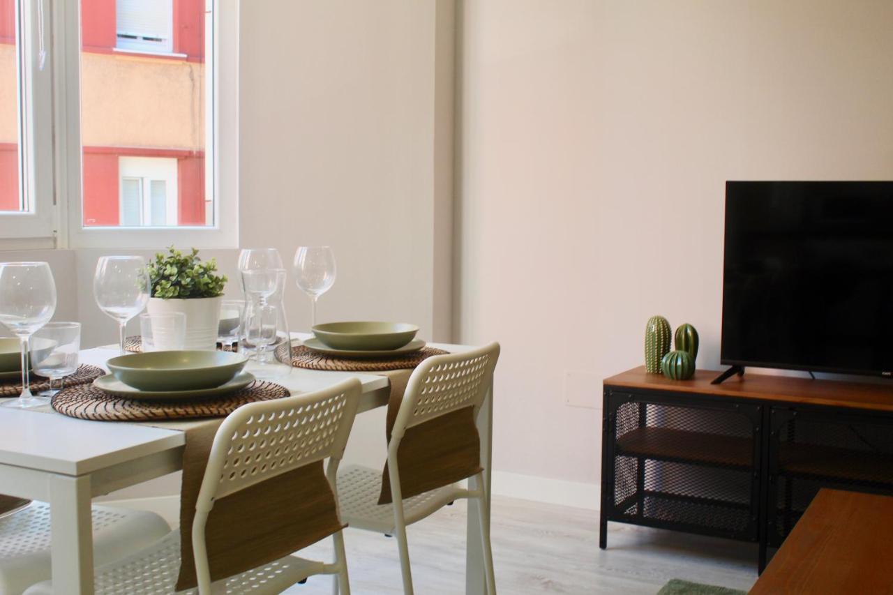 Апартаменты Moderno Apartamento En El Centro De Coruna Ла-Корунья Экстерьер фото
